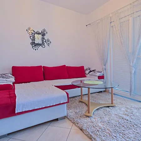 Two-bedroom In Apartment *