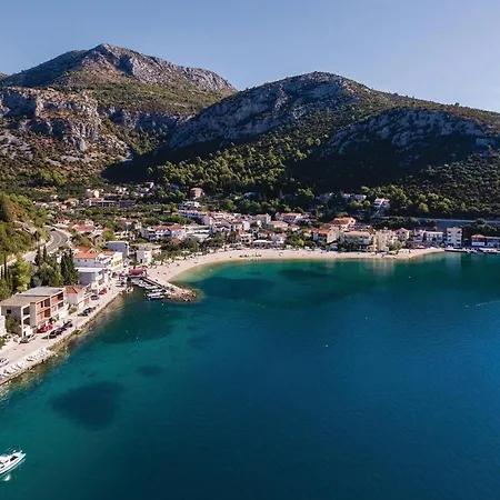 Apartamento Two-bedroom In *