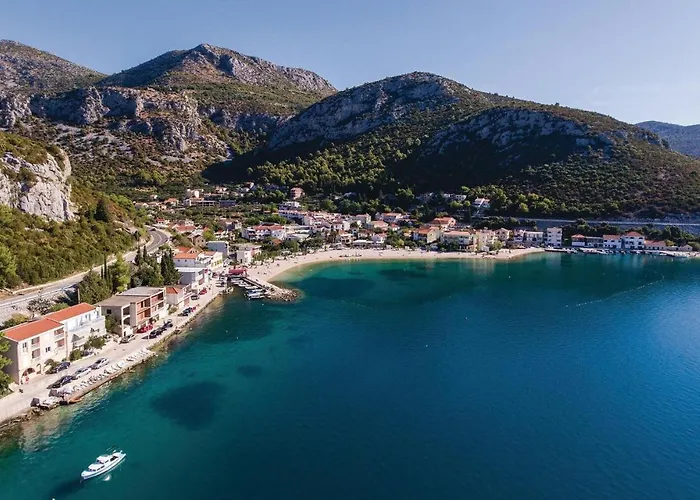 Apartamento Two-bedroom In *